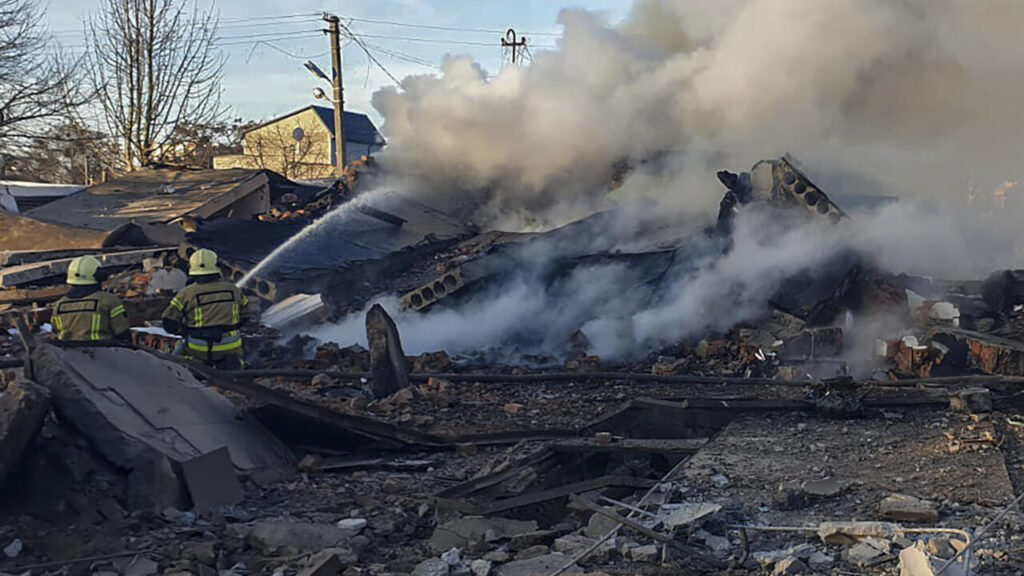 Rusia a lansat un atac masiv cu rachete asupra instalaţiilor energetice din Ucraina