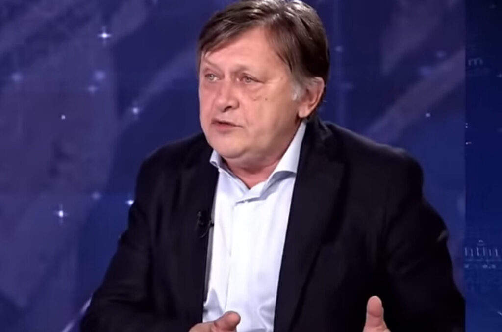Fostul lider liberal Crin Antonescu, posibil candidatul  comun la Preşedinţie