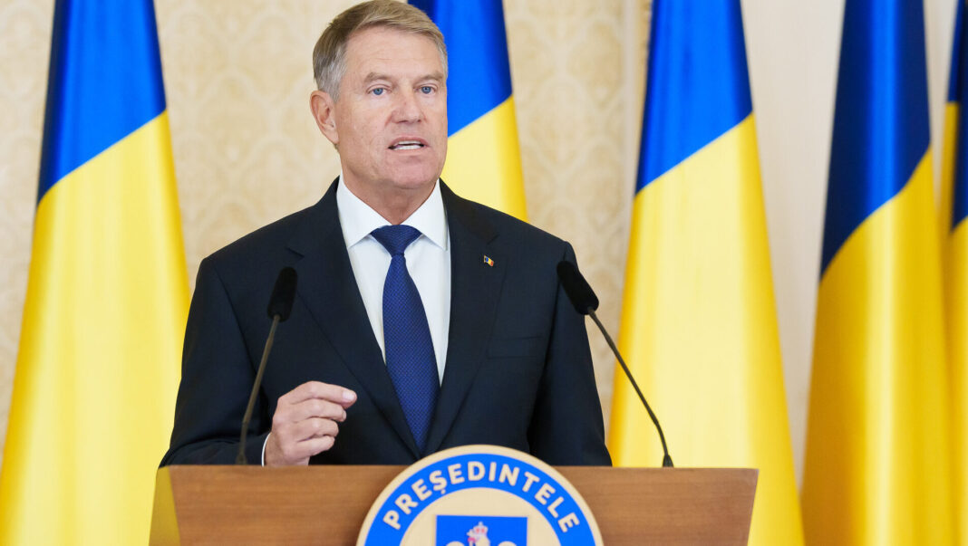 Klaus Iohannis convoacă noul Parlament înaintea Crăciunului Klaus Iohannis convoacă noul Parlament înaintea Crăciunului