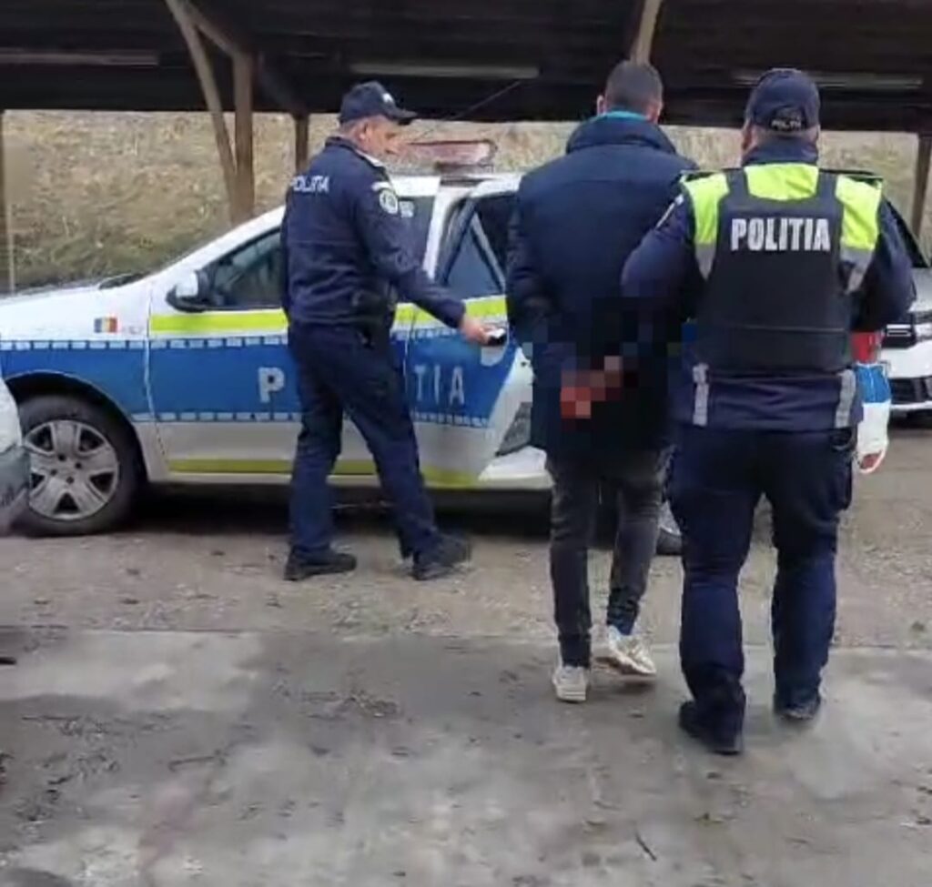 Bărbat din Calafat, reţinut pentru că a jefuit o benzinărie