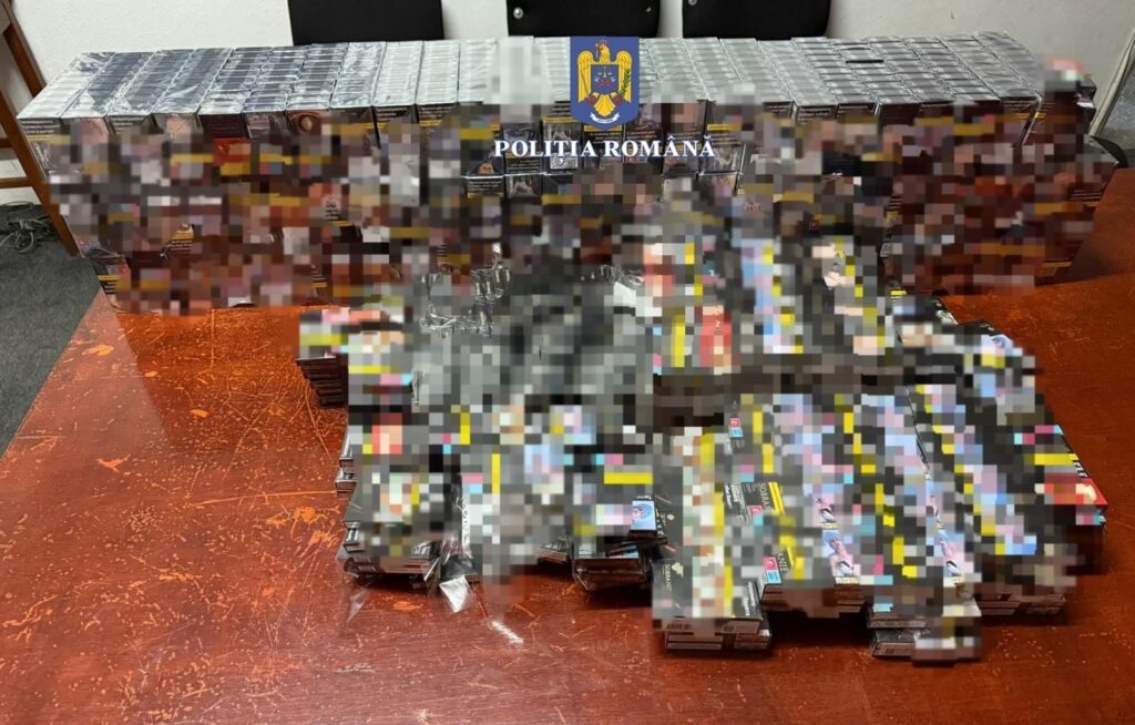 1.156 de pachete de țigări, descoperite de polițiștii orșoveni, în bagajul unui bărbat