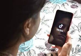 Două adolescente din Târgu Jiu, rănite după ce au acceptat o provocare de pe Tik Tok