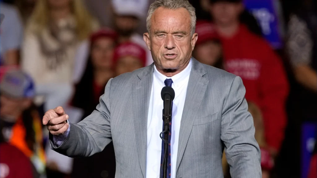 Robert Kennedy Jr. susține că industria farmaceutică influențează principalele reviste de specialitate