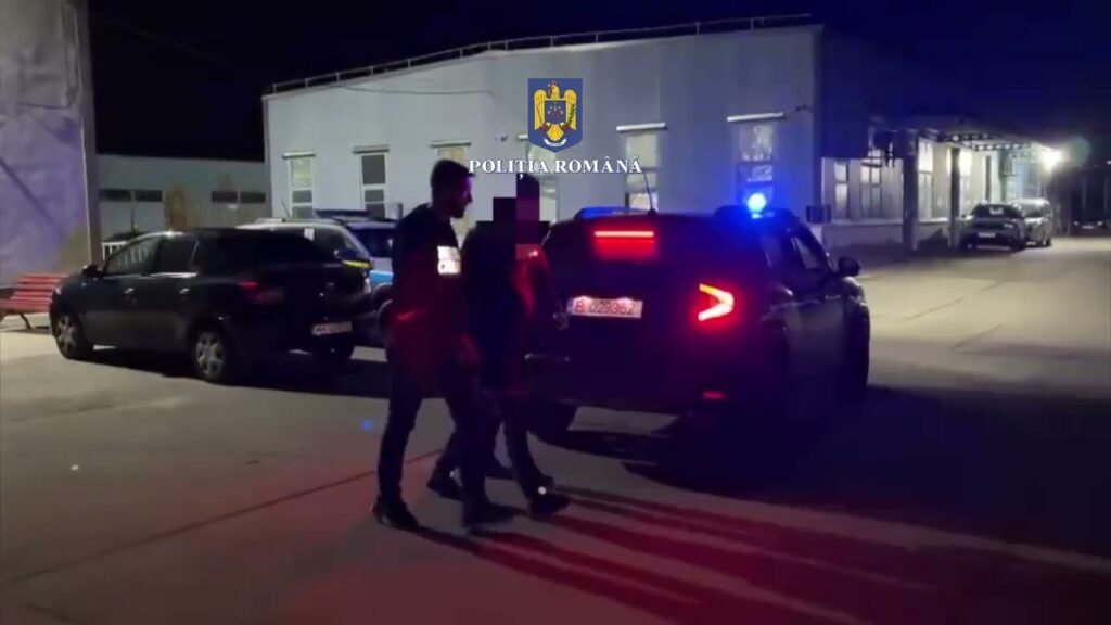 (VIDEO) Mehedinți: Reținut și cercetat pentru furt calificat