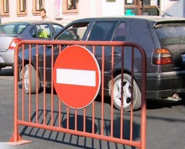 Craiova: Restricții de circulație pe strada C.S. Nicolaescu Plopşor