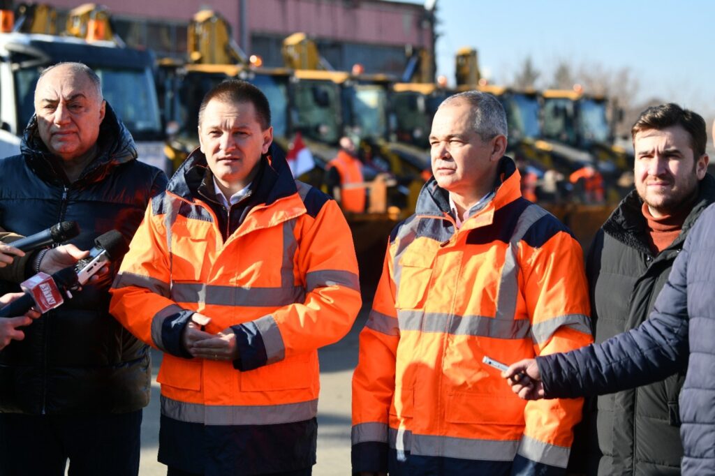 LDP şi-a prezentat utilajele pentru iarnă