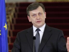 Crin Antonescu, validat duminică candidat PNL pentru alegerile prezidențiale