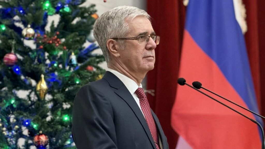 Ambasadorul Rusiei în România și-a pierdut cunoştinta de Revelion. A fost preluat de SMURD