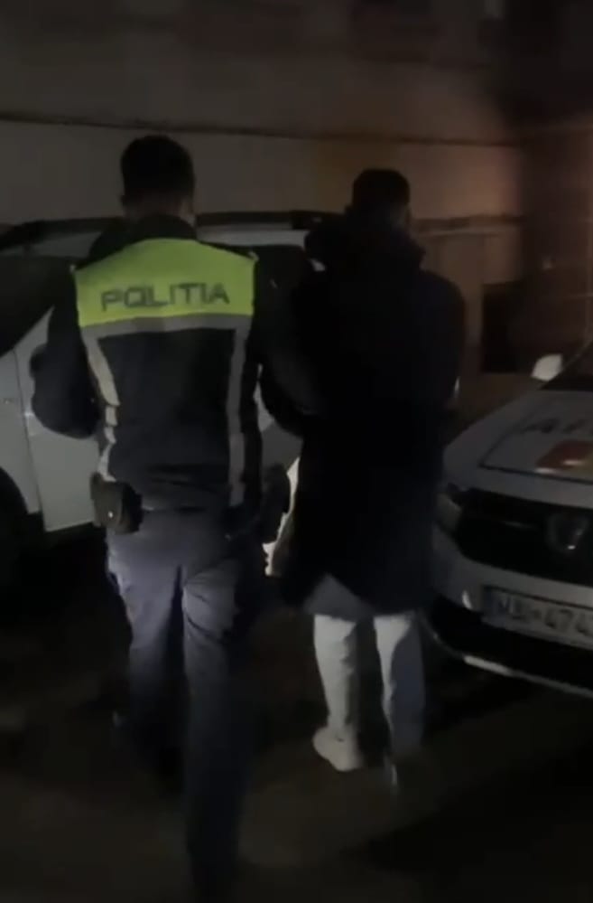 (VIDEO) Doljean, reținut pentru două infracțiuni de distrugere