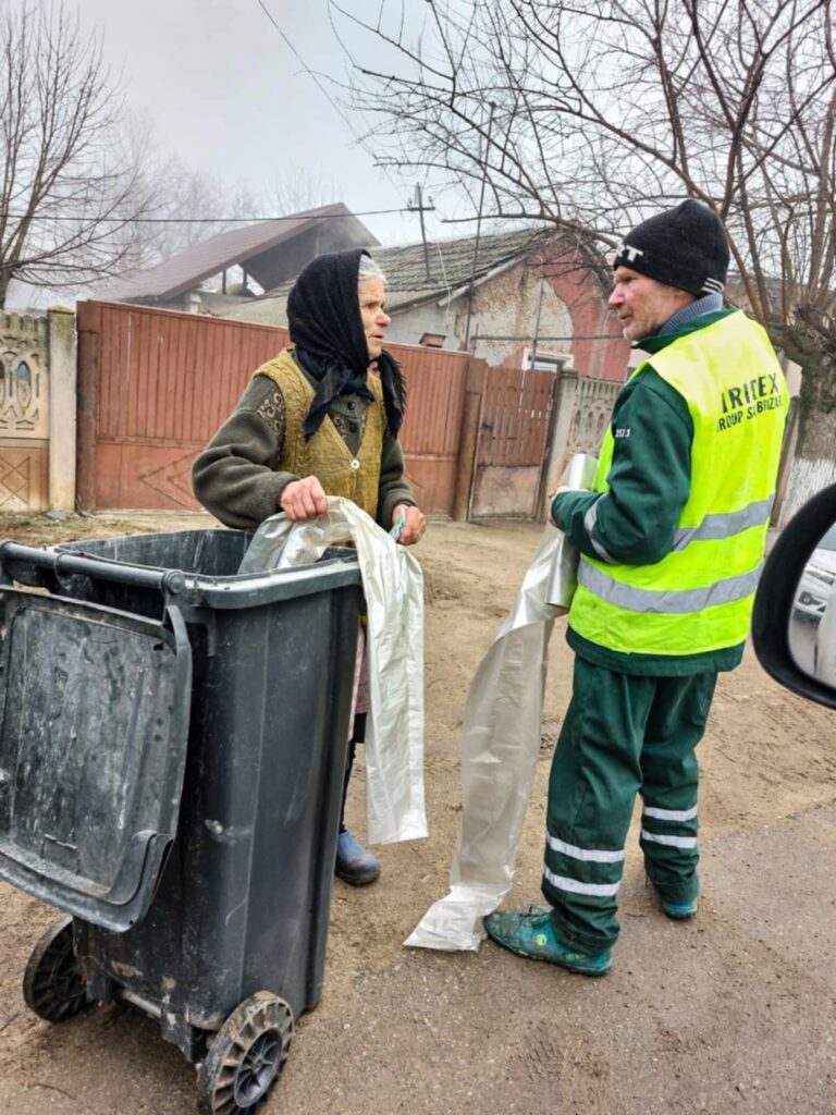 Cum colectăm separat corect deșeurile? Acțiune de informare și conștientizare în comuna Cerăt