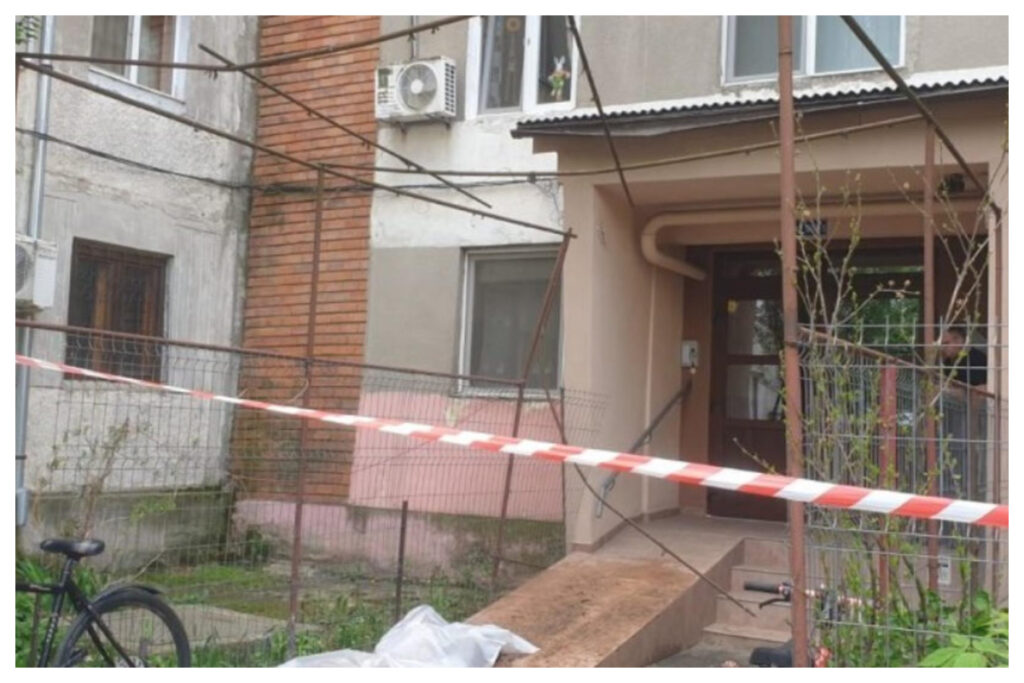 O femeie a murit după a fost aruncată de la etaj de un proxenet