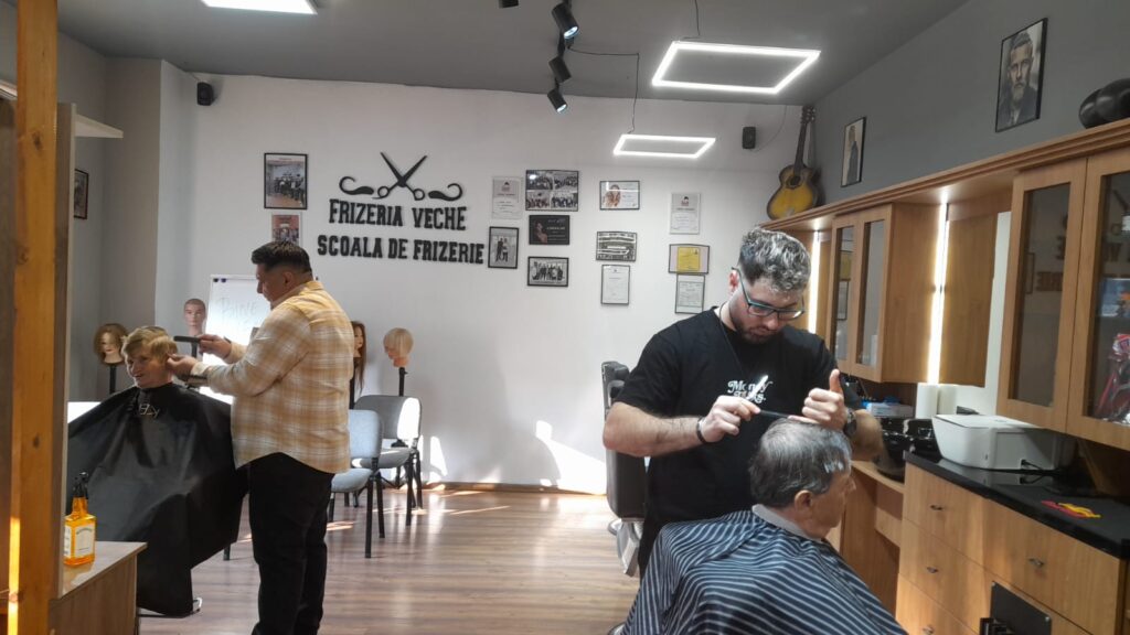Craiova: „Un zâmbet adus pe chipul seniorilor“ de către Asociația INSPIR