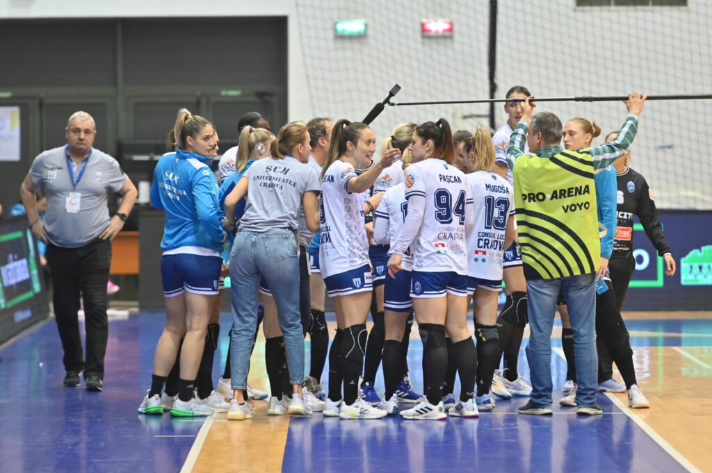Handbal (f) / SCMU Craiova și-a atins scopul la Iași: cele trei puncte!