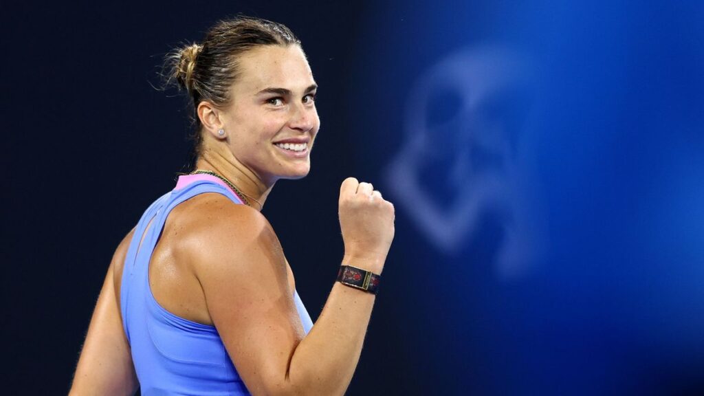 Sabalenka, pentru a treia oară consecutiv în finala AO! A defilat cu Badosa