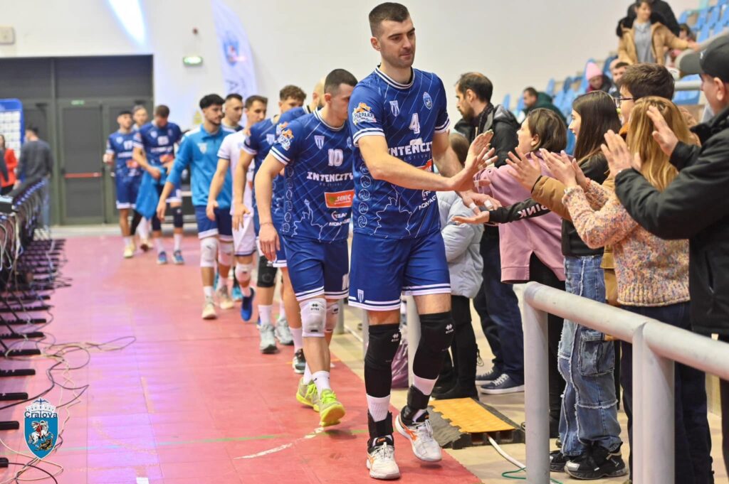 Volei (m) / SCMU Craiova nu-şi permite paşi greşiţi şi cu Ştiinţa Bucureşti