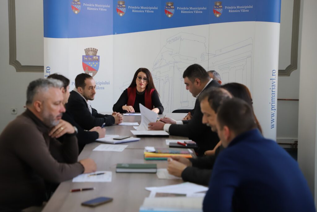 Vâlcenii cu probleme diverse la audiențele viceprimarului Carmen Preda