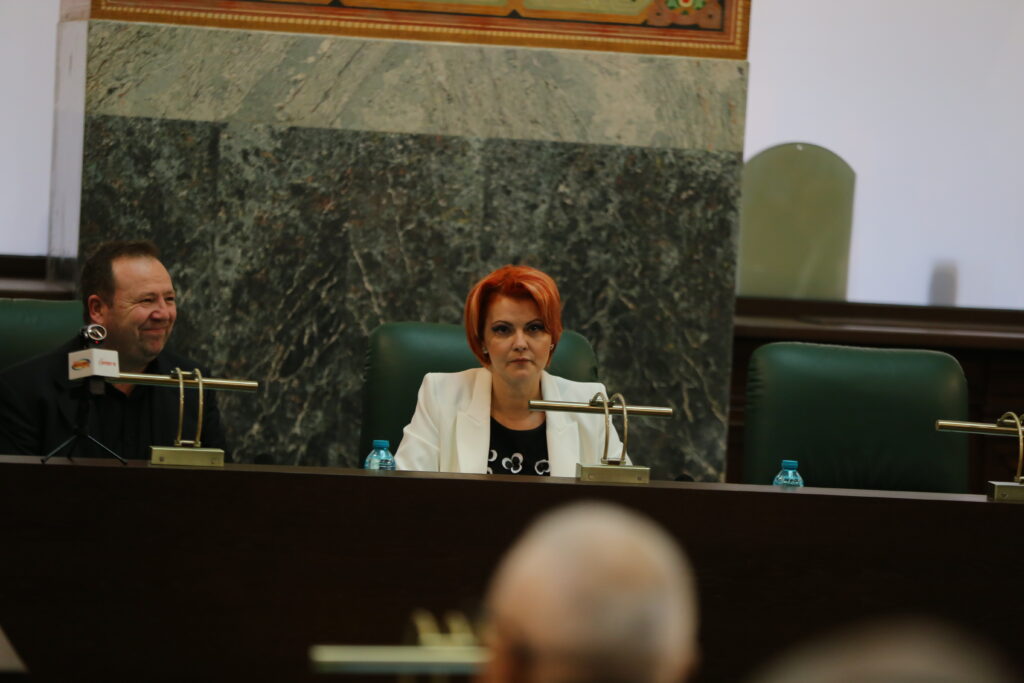 Nu se mai face sală de sport în Piaţa Veche. Lia Olguţa Vasilescu caută altă locaţie
