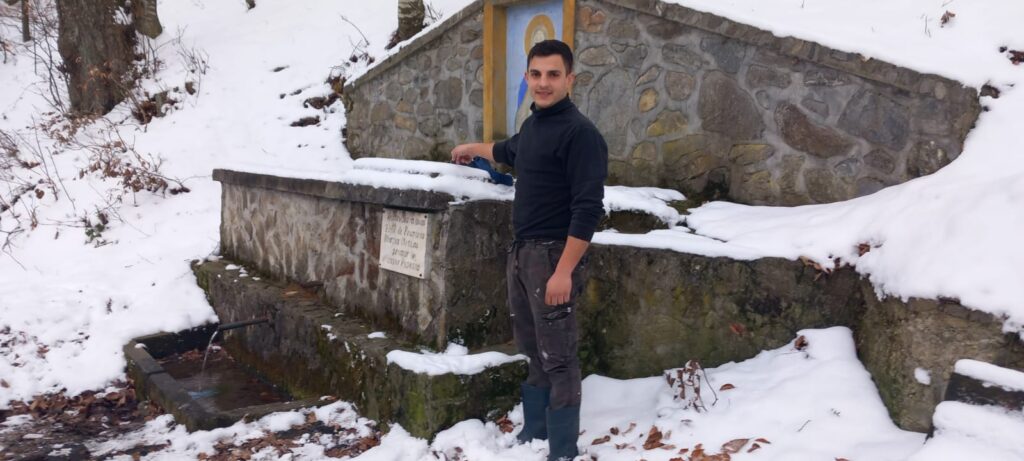 Mehedinți: Gest nobil făcut de un tânăr din Obârșia Cloșani