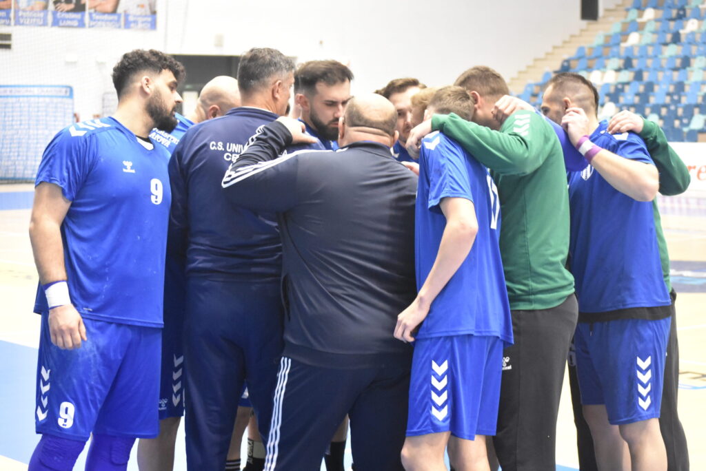 Handbal (m) / Universitatea Craiova debutează în play-off-ul de promovare pe terenul Clujului