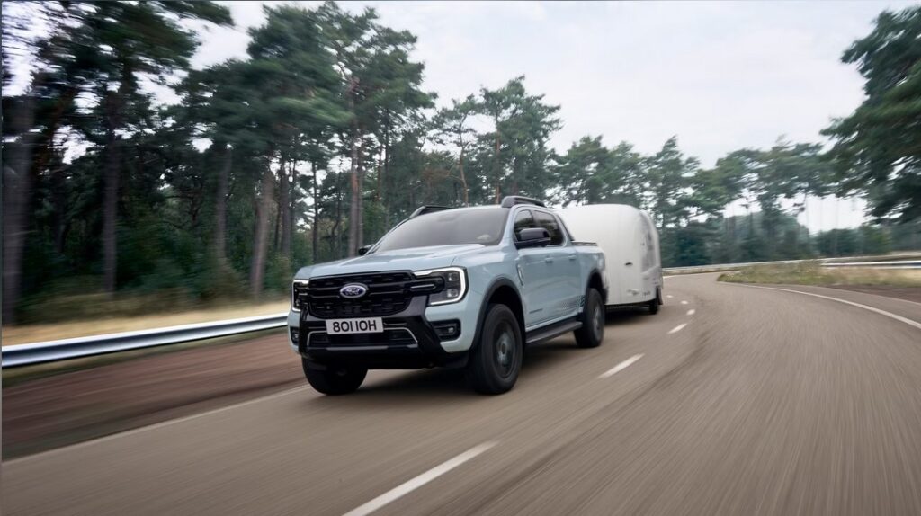 (VIDEO) Ford Ranger sărbătorește 10 ani în poziția de cel mai bine vândut pick-up din Europa