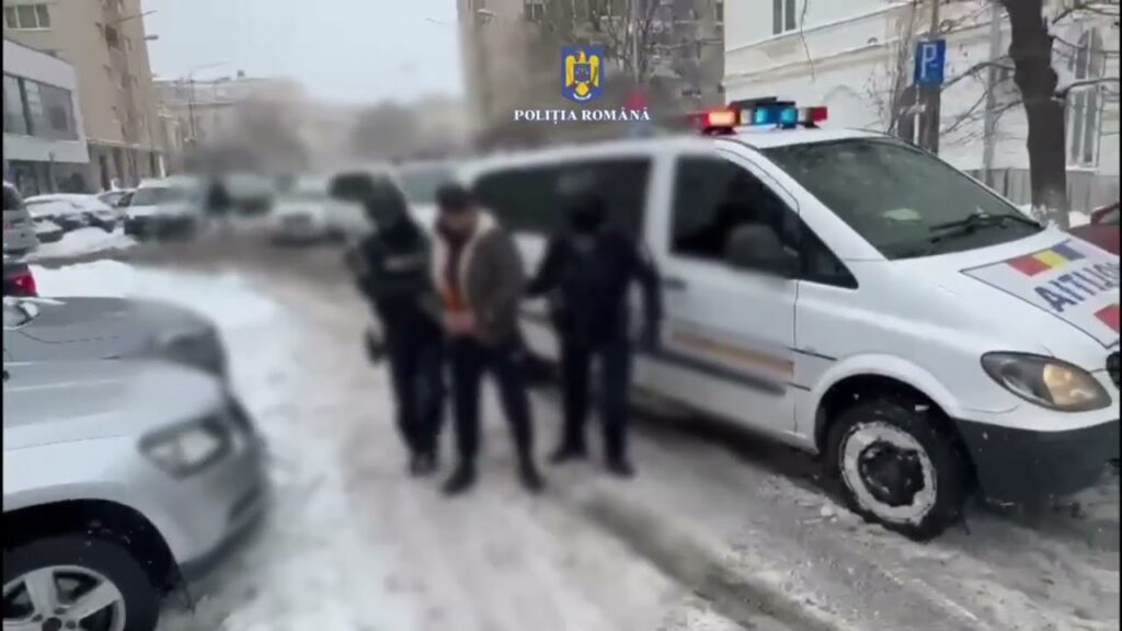 (VIDEO) Percheziții într-un dosar de furt calificat