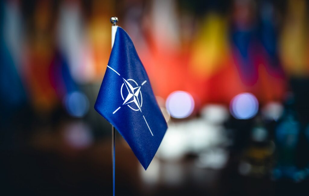 NATO plănuieşte să extindă spre Estul Europei sistemul de conducte pentru aprovizionarea cu combustibil ce se opreşte în Germania