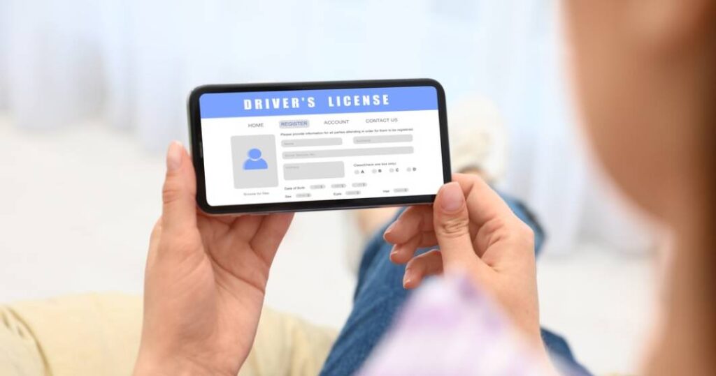Acord privind introducerea permisului de conducere auto digital în întreaga Uniune Europeană