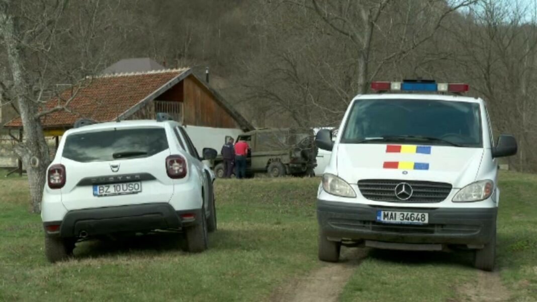 Un fost pilot militar din Buzău, găsit împușcat în casa de vacanță
