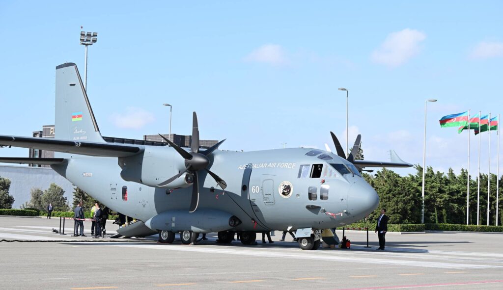 Patru răniți din Macedonia de Nord, transportați cu o aeronavă a Forțelor Aeriene Române în Lituania