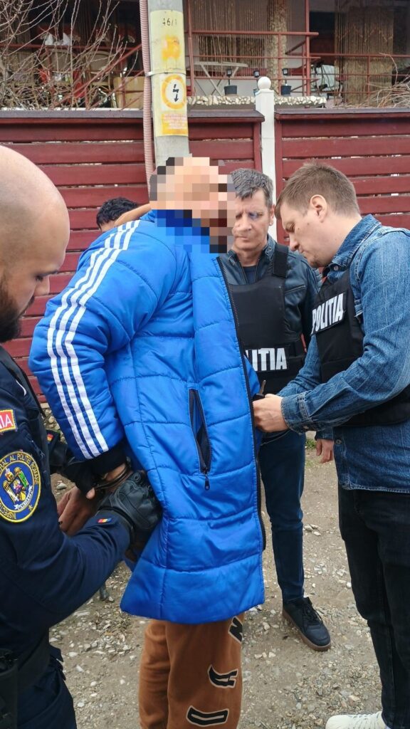 Un hunedorean urmărit internațional pentru tâlhărie calificată, prins în Craiova
