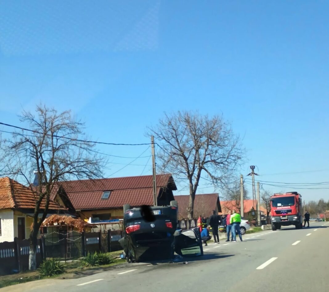 Gorj: Fostul primar al comunei Urdari, rănit într-un accident rutier