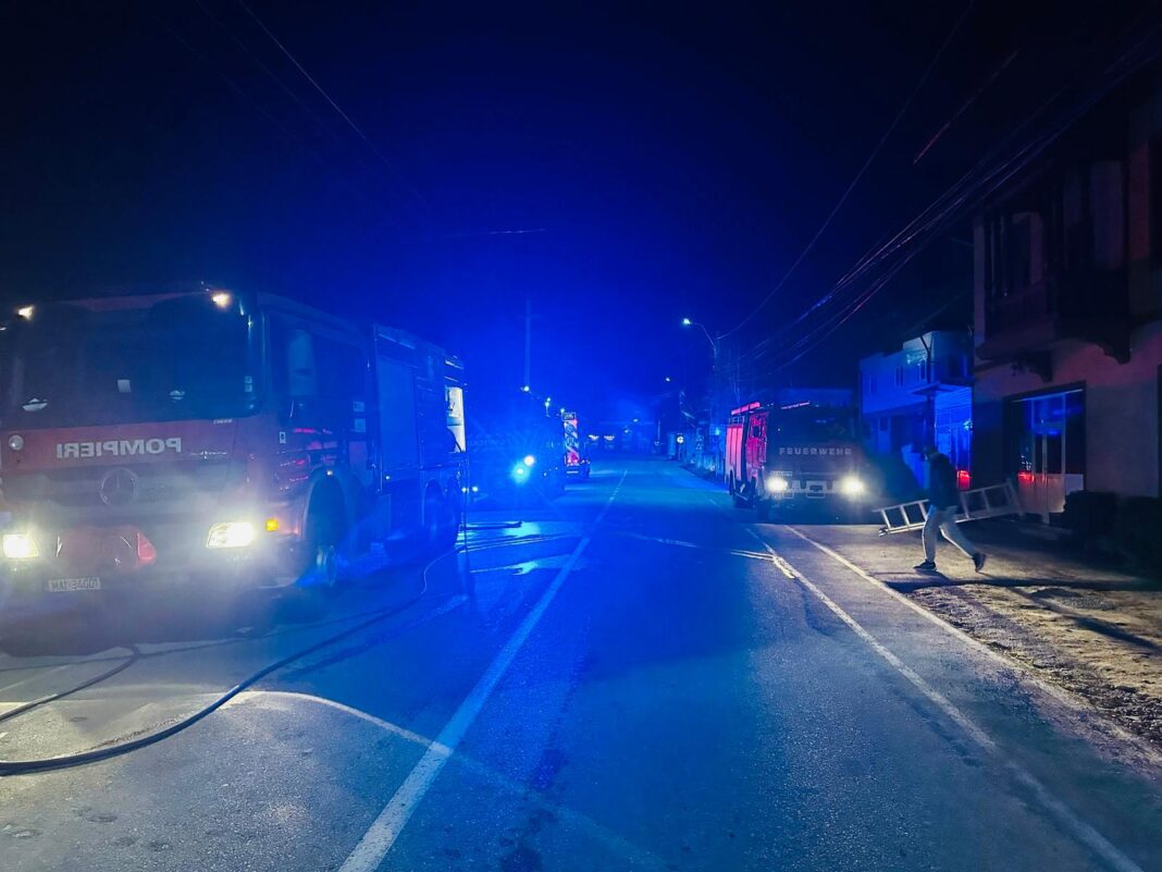 Gorj: Incendiu la un magazin din Baia de Fier