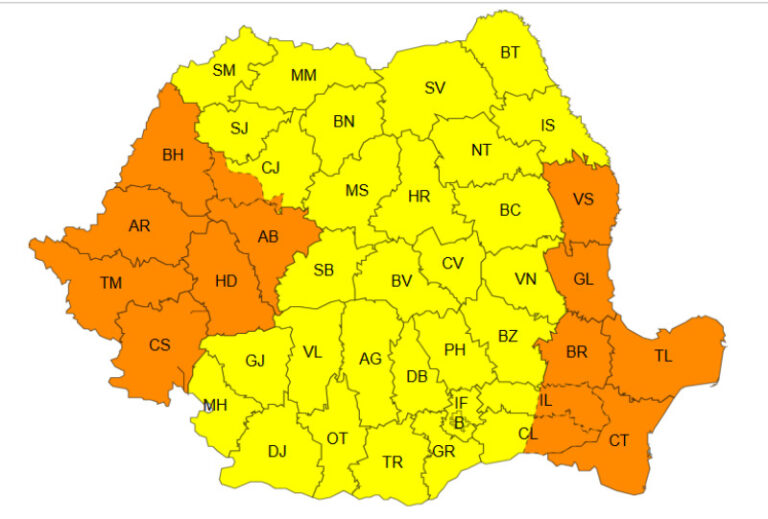 Avertizare de ploi și vânt puternic în toată țara