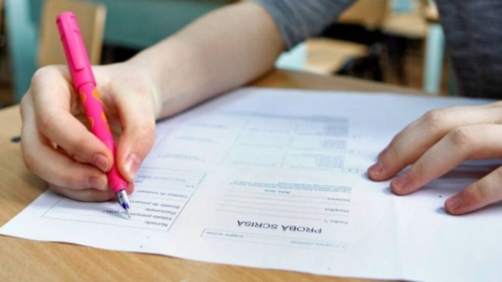 Începe simularea Evaluării Naţionale 