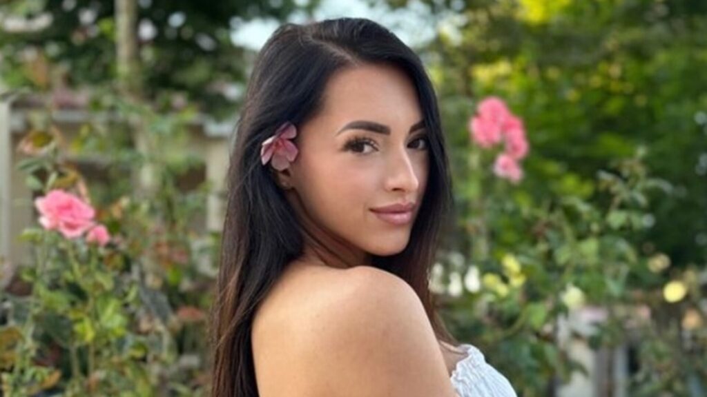 Momentul așteptat a sosit! Larisa Iordache este mamă de fetiță