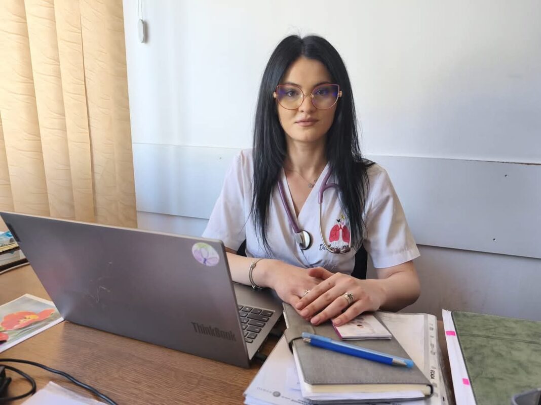 Medic pneumolog, încadrat la Spitalul Județean de Urgență Târgu Jiu