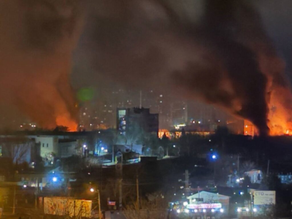 Odesa, orașul-port din Ucraina „în flăcări” după un atac „masiv” rusesc