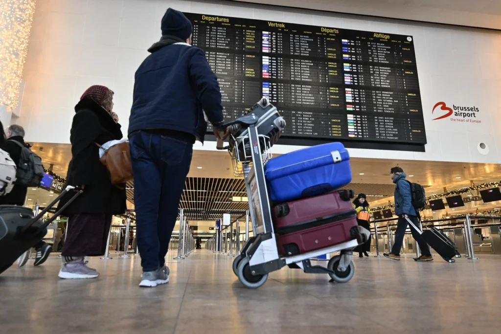 Grevă la nivel naţional în Belgia. Sindicatele blochează activitatea pentru 24 de ore