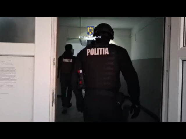 (VIDEO) Percheziții la persoane bănuite de evaziune fiscală