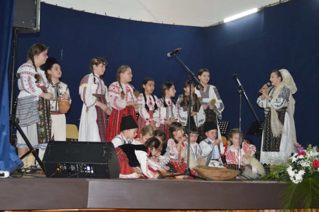 CJCPCT Gorj organizează spectacolul „De ziua ta, mamă”