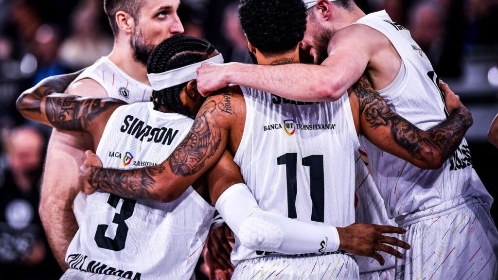 UBT Cluj-Napoca a dat lovitura în Lituania şi s-a calificat în sferturile EuroCup