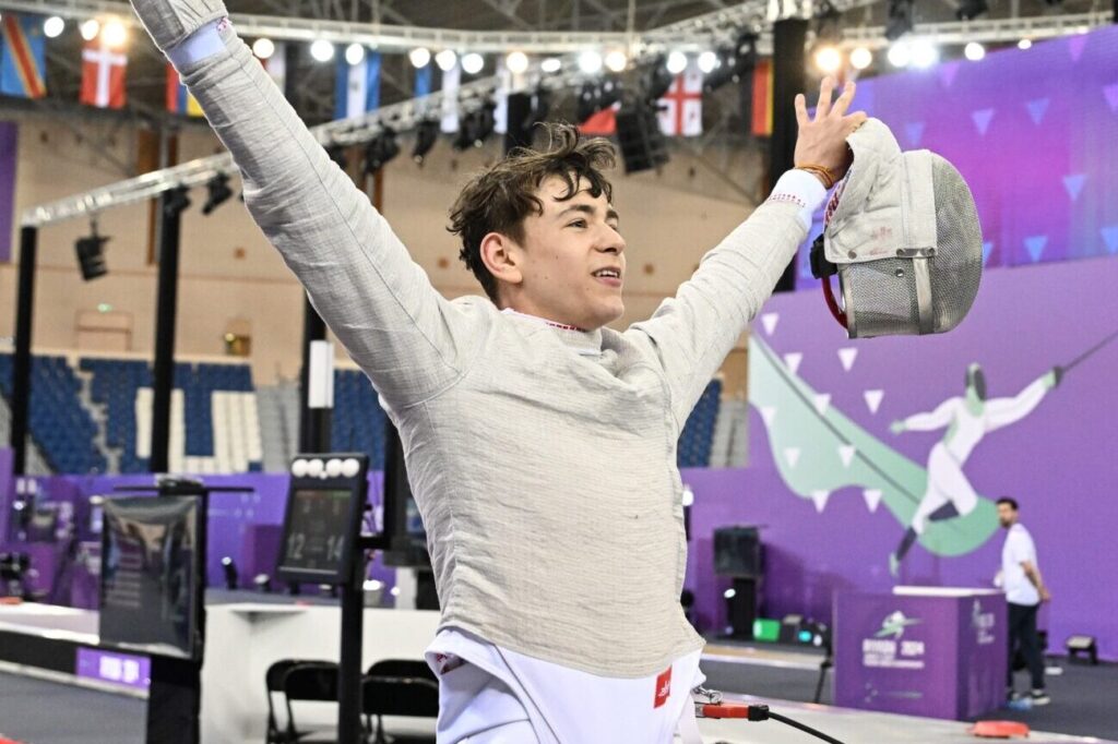 Scrimă / Vlad Covaliu și Emma Șonț, medaliați cu argint la Europene