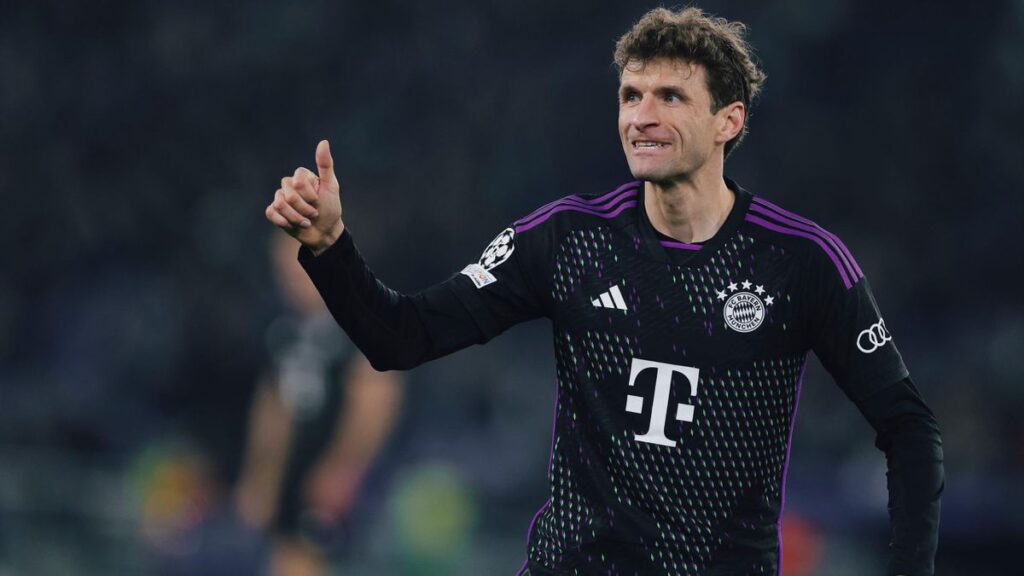Thomas Muller a refuzat oferte importante și păstrează suspansul