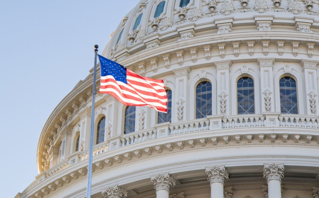 Senatorii americani cer sancţiuni dacă Rusia blochează eforturile de pace din Ucraina