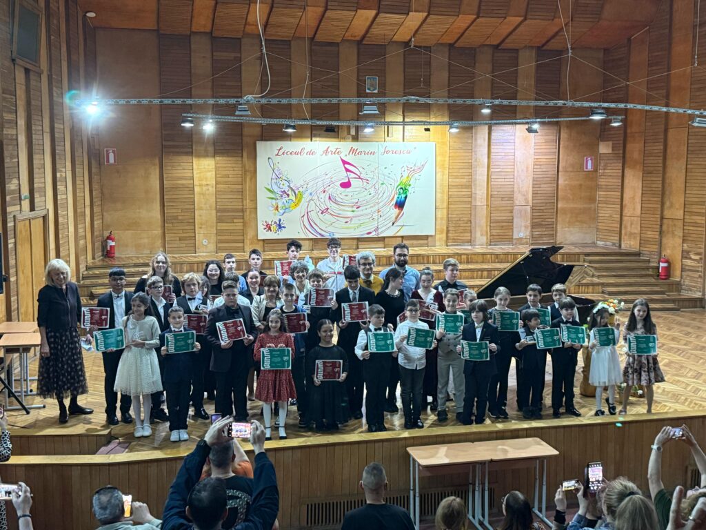 Premianţii de la Arte: Concursurile „Craiova Piano” şi „Craiova Piano Junior” şi-au desemnat câştigătorii