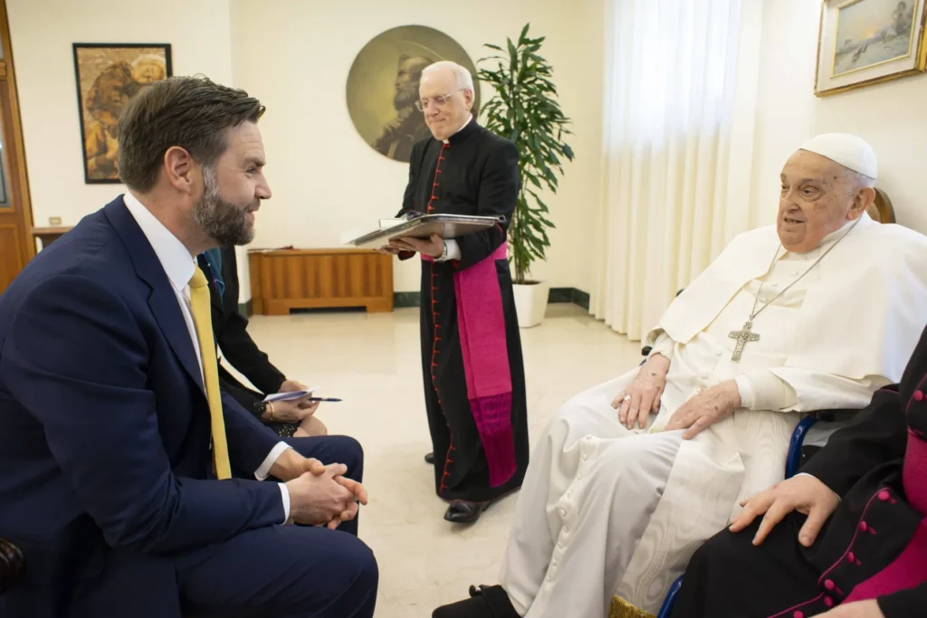 Ultima acțiune diplomatică a Papei Francisc, cu puține ore înainte de moarte: o întâlnire cu JD Vance, vicepreședintele SUA