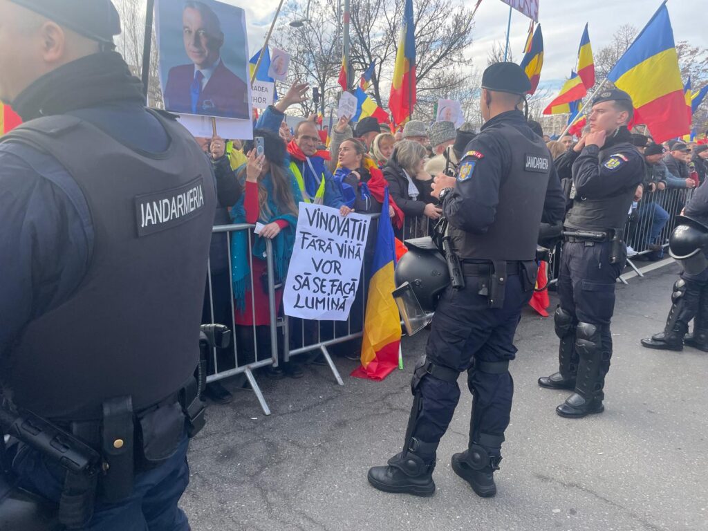 Avocat din Baroul București, trimis în judecată pentru incitare la violență și ură