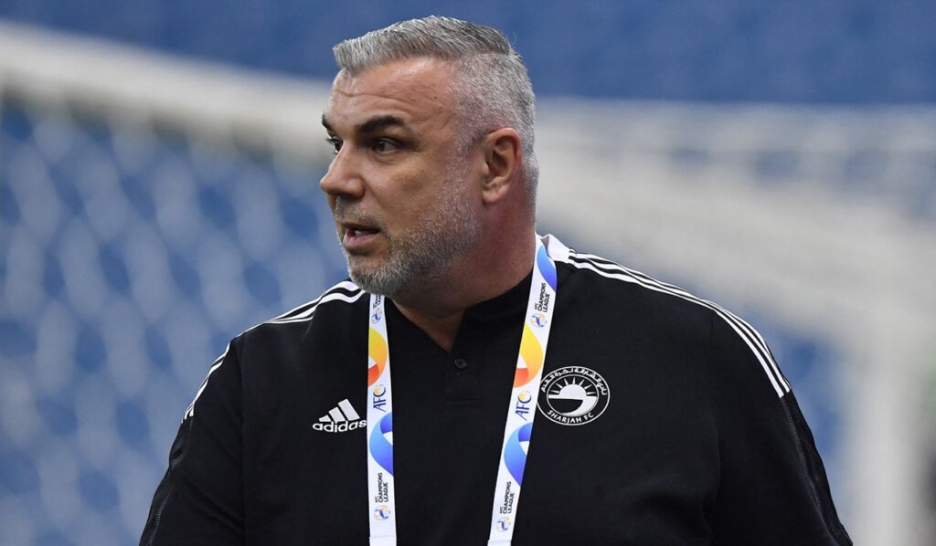 Cosmin Olăroiu, selecționerul echipei Emiratelor Arabe Unite