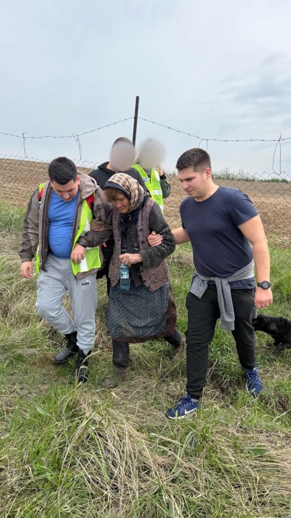 Dolj: Femeia dispărută de acasă, găsită la 20 de km depărtare de locuință