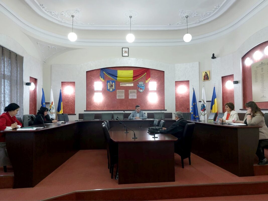 Problemele asociațiilor de proprietari în atenția conducerii Primăriei Râmnicu Vâlcea